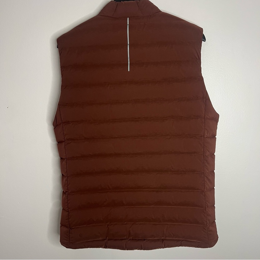 Lululemon Stretch Navigation Down Puffer Vest Men… - image 2